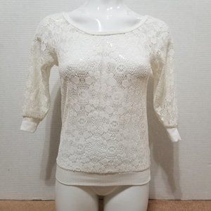 Kirra top XS unlined geometric lace crochet 3/4 sleeve boho ribbed knit hems